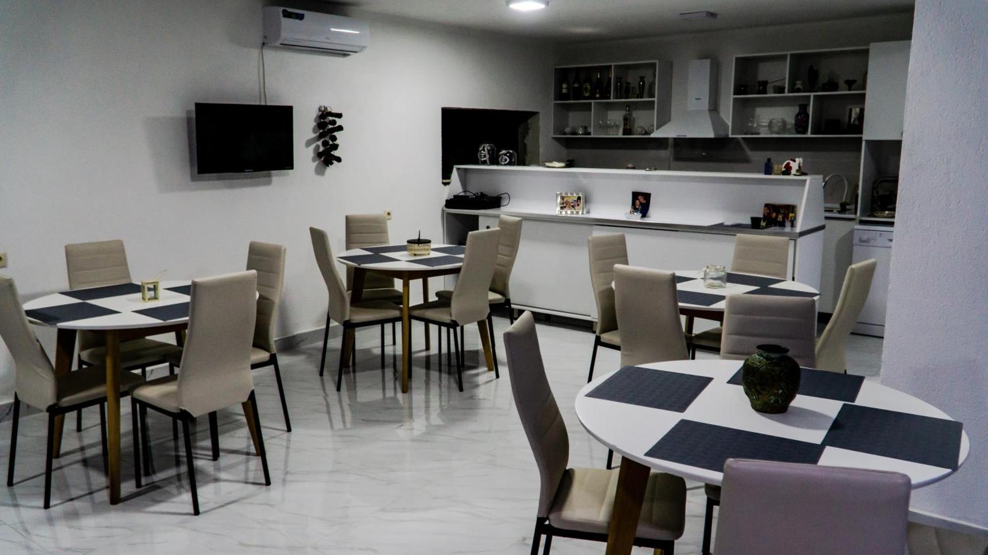 New House Kobuleti 호텔 외부 사진