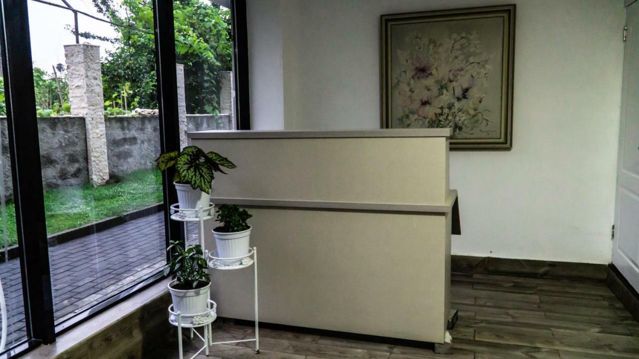 New House Kobuleti 호텔 외부 사진